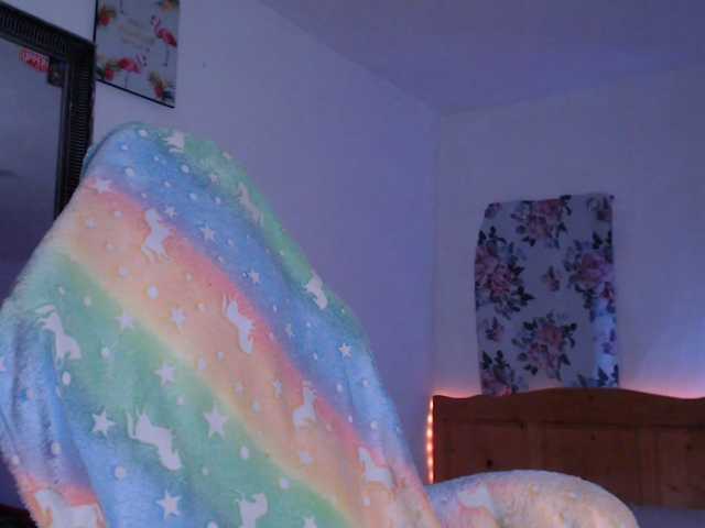 MissyDior's BongaCams show and profile