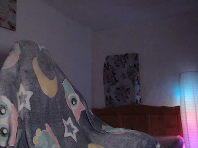 MissyDior's BongaCams show and profile