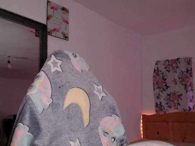 MissyDior's BongaCams show and profile