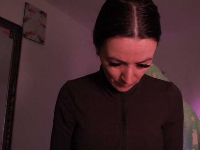 MissyDior's BongaCams show and profile