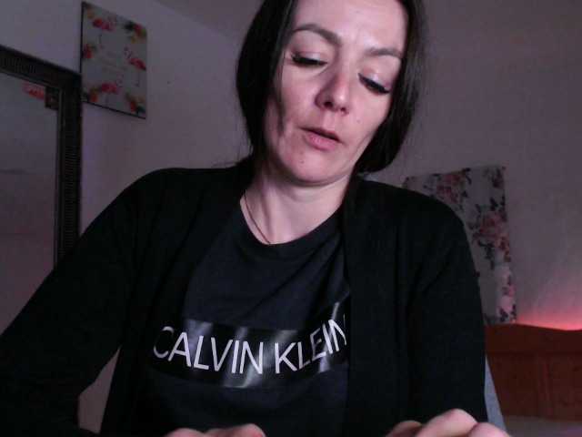 MissyDior's BongaCams show and profile