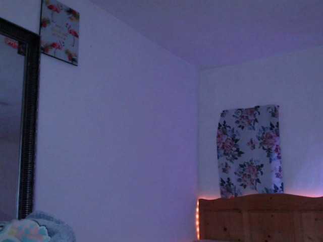 MissyDior's BongaCams show and profile