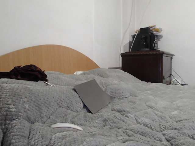 MissyDior's BongaCams show and profile