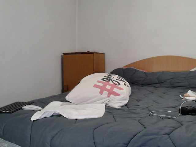 MissyDior's BongaCams show and profile