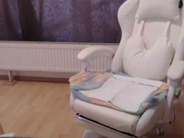 MissyDior's BongaCams show and profile