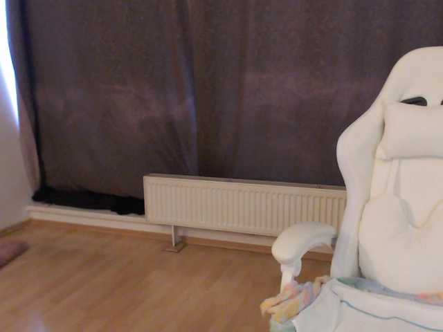 MissyDior's BongaCams show and profile