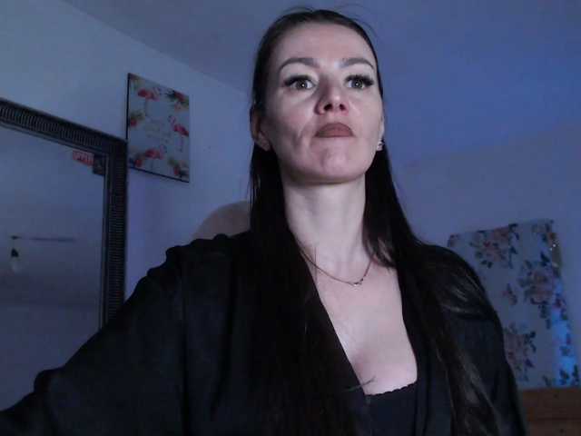 MissyDior's BongaCams show and profile