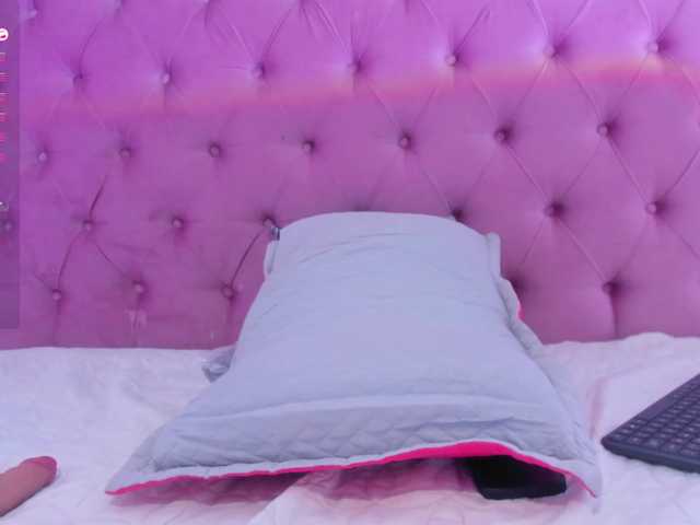 Greicy-wish Live Cam and Statistics on UnifiedCams