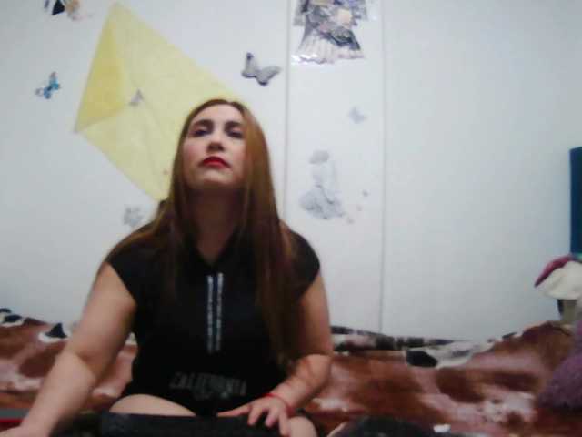 Addystuart-'s BongaCams show and profile