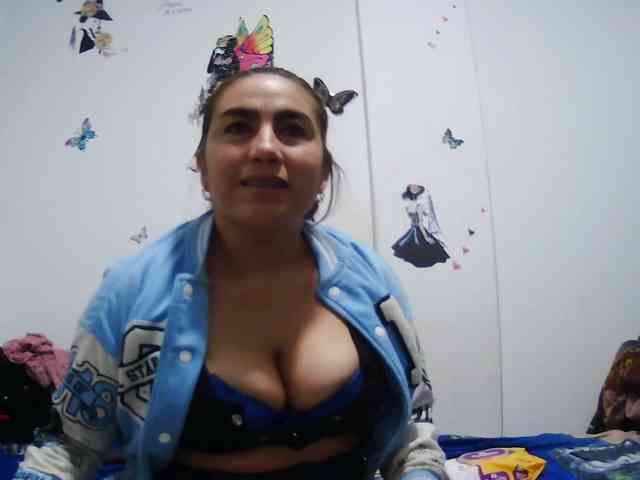Addystuart- webcam