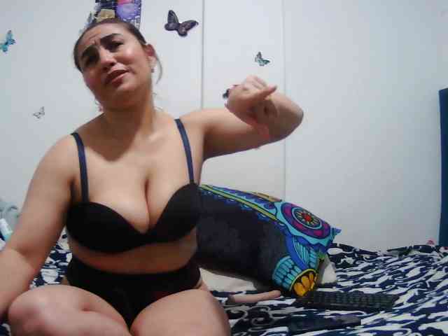 Addystuart- Addystuart-