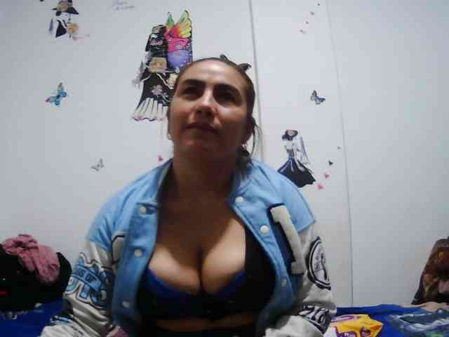 Addystuart- webcam