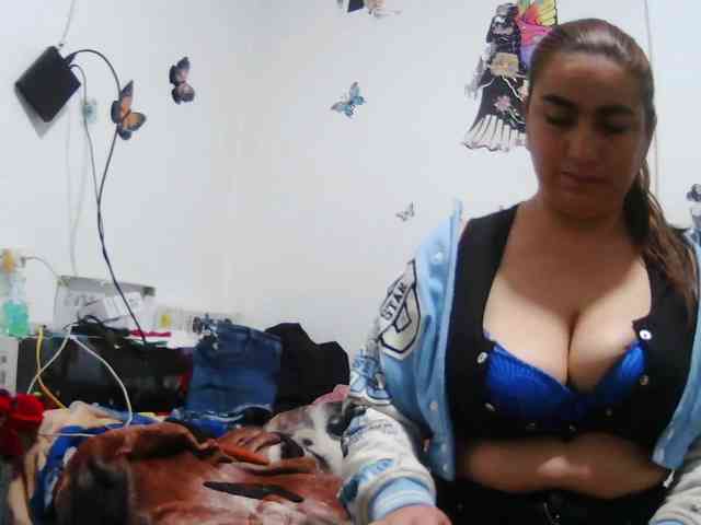 Addystuart- webcam