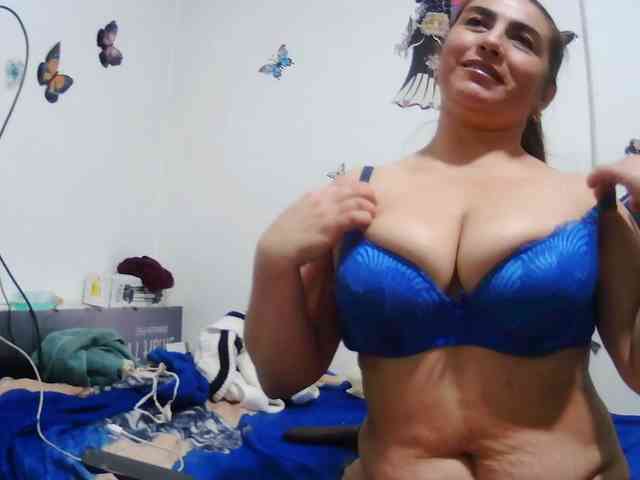 Addystuart- webcam