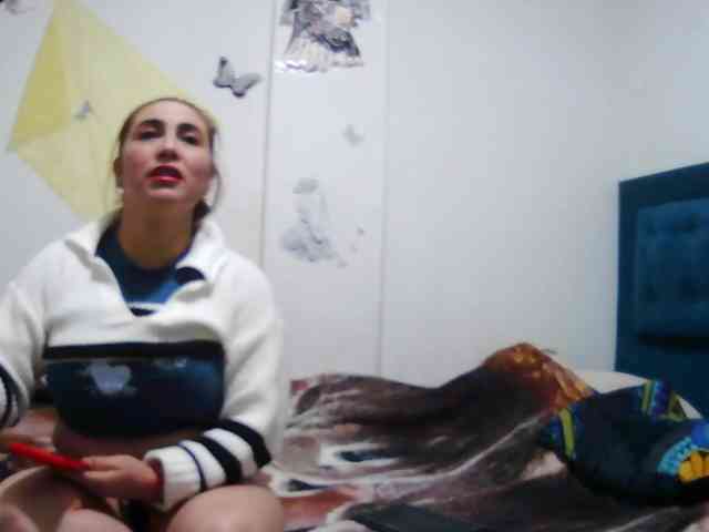 Addystuart- Addystuart-