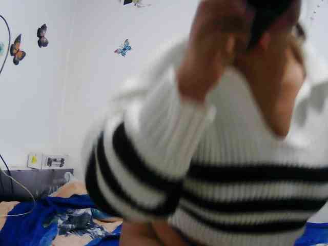 Addystuart- webcam