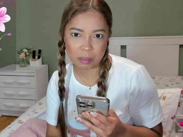 Iratii7 webcam