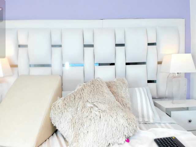 IvonneRoset on BongaCams