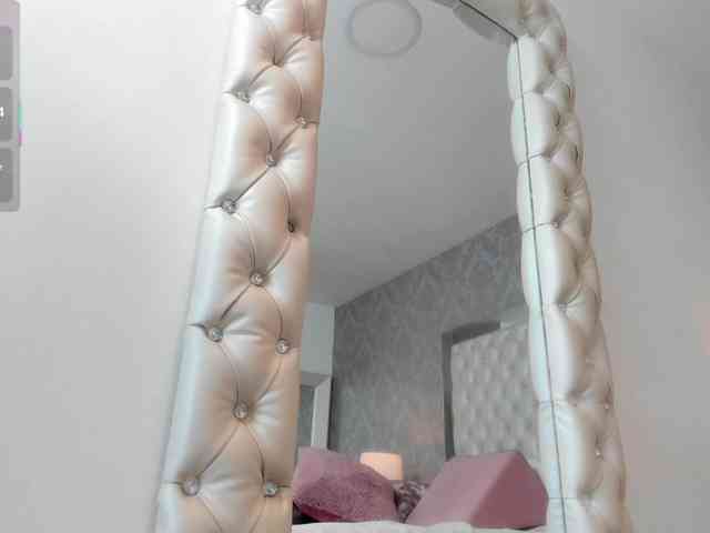 IvonneRoset webcam