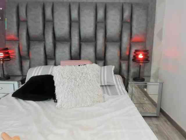 IvonneRoset webcam