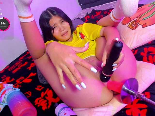 elizgoud's BongaCams show and profile