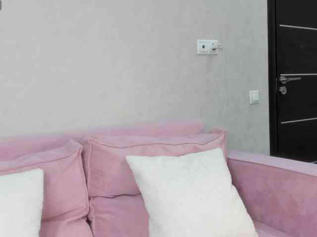 Bella-girl webcam