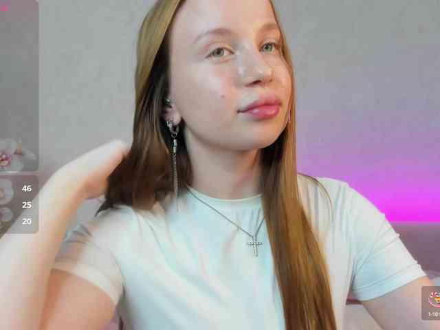 Bella-girl webcam