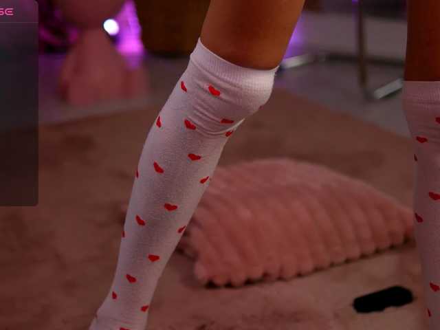 EvaAmanti's BongaCams show and profile