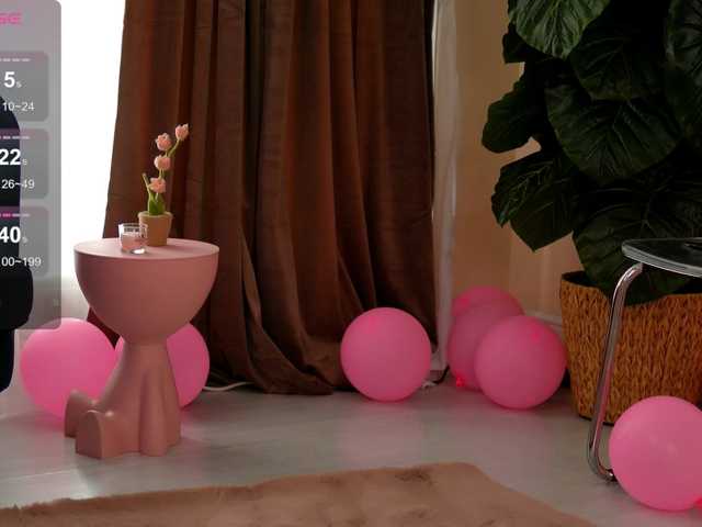 EvaAmanti's BongaCams show and profile