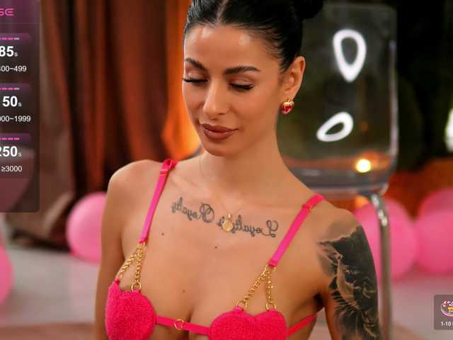 EvaAmanti's BongaCams show and profile