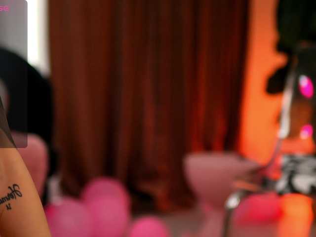 EvaAmanti's BongaCams show and profile