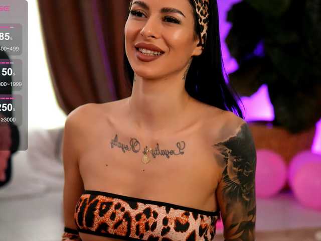 EvaAmanti's BongaCams show and profile