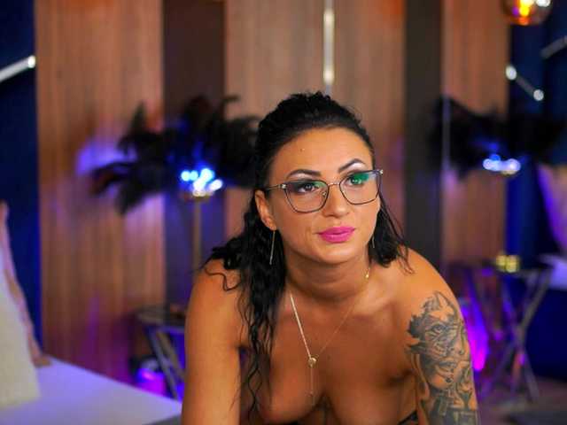 MistyWooods from BongaCams is Freechat