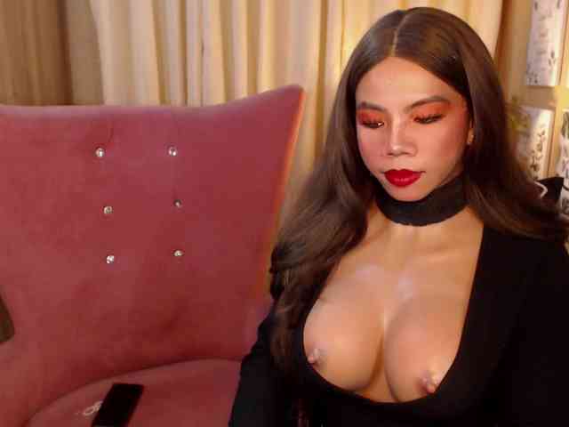 HeavenlyGoddesse... Live Webcam on BongaCams