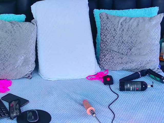 LexyRooss's BongaCams show and profile