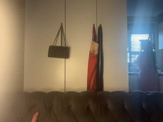 SexyBaddie's BongaCams show and profile