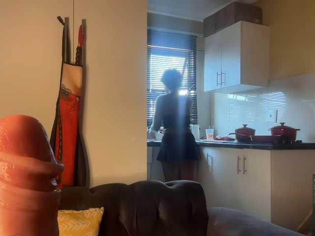 SexyBaddie's BongaCams show and profile