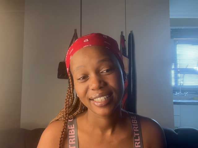 SexyBaddie Live Cam on BongaCams