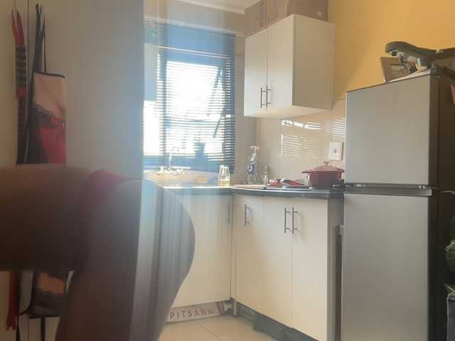 SexyBaddie's BongaCams show and profile