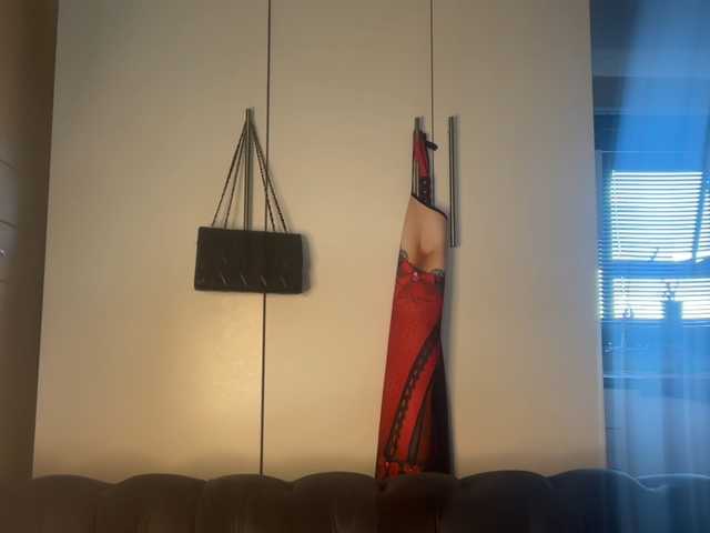 SexyBaddie's BongaCams show and profile