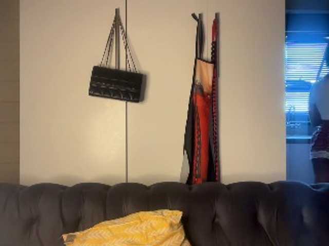 SexyBaddie's BongaCams show and profile