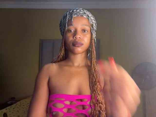 SexyBaddie webcam