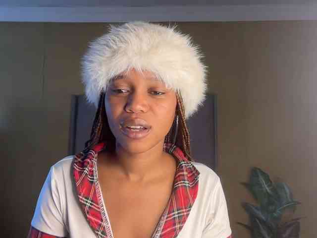 SexyBaddie webcam