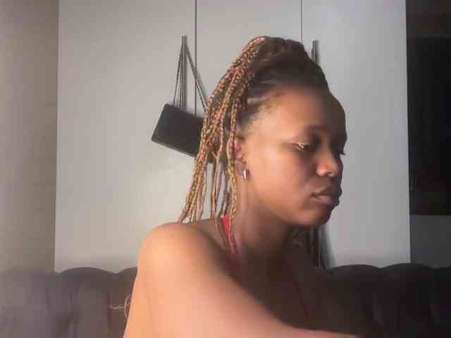 Sexyasszeee webcam