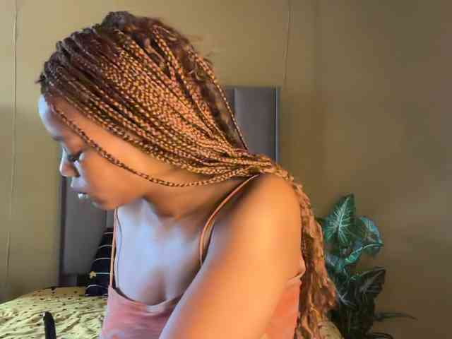 SexyBaddie webcam