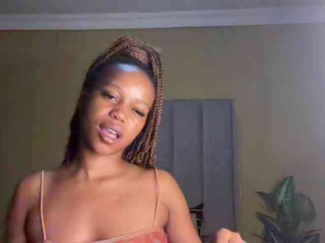 SexyBaddie webcam