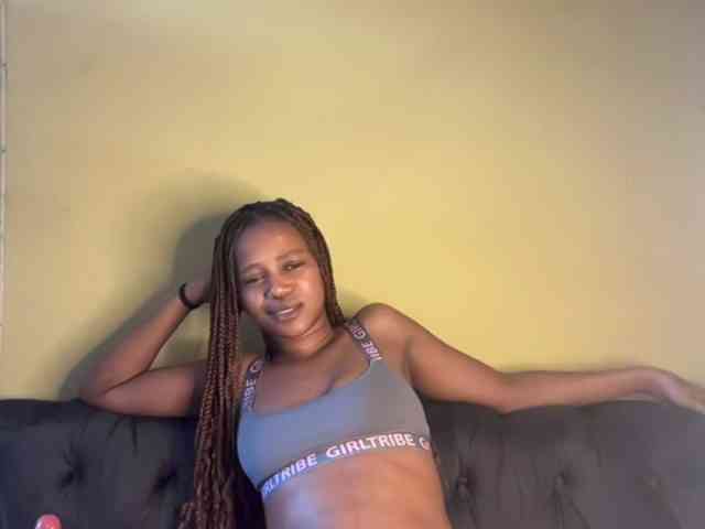 SexyBaddie webcam