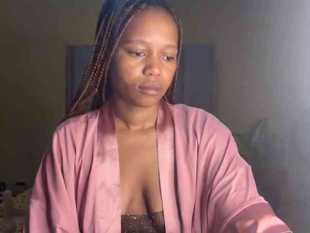 SexyBaddie webcam