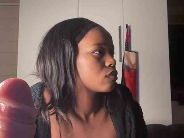 Sexyasszeee webcam