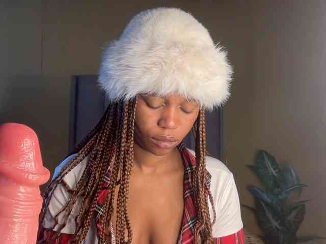 SexyBaddie webcam